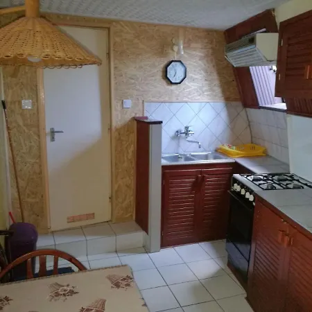 Szonyi Uti Vendeghaz 3*
