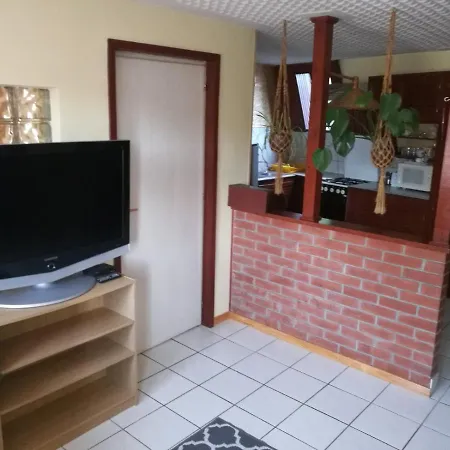 Szonyi Uti Vendeghaz * Zebegeny