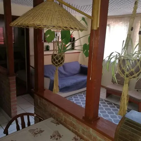Guest house Szonyi Uti Vendeghaz Zebegeny