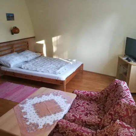 Szonyi Uti Vendeghaz Guest house